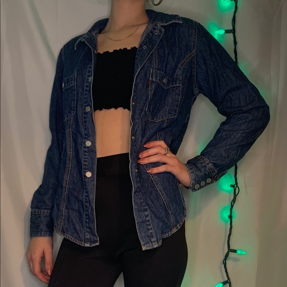 Levi’s Top For Women - Picture 2 of 4